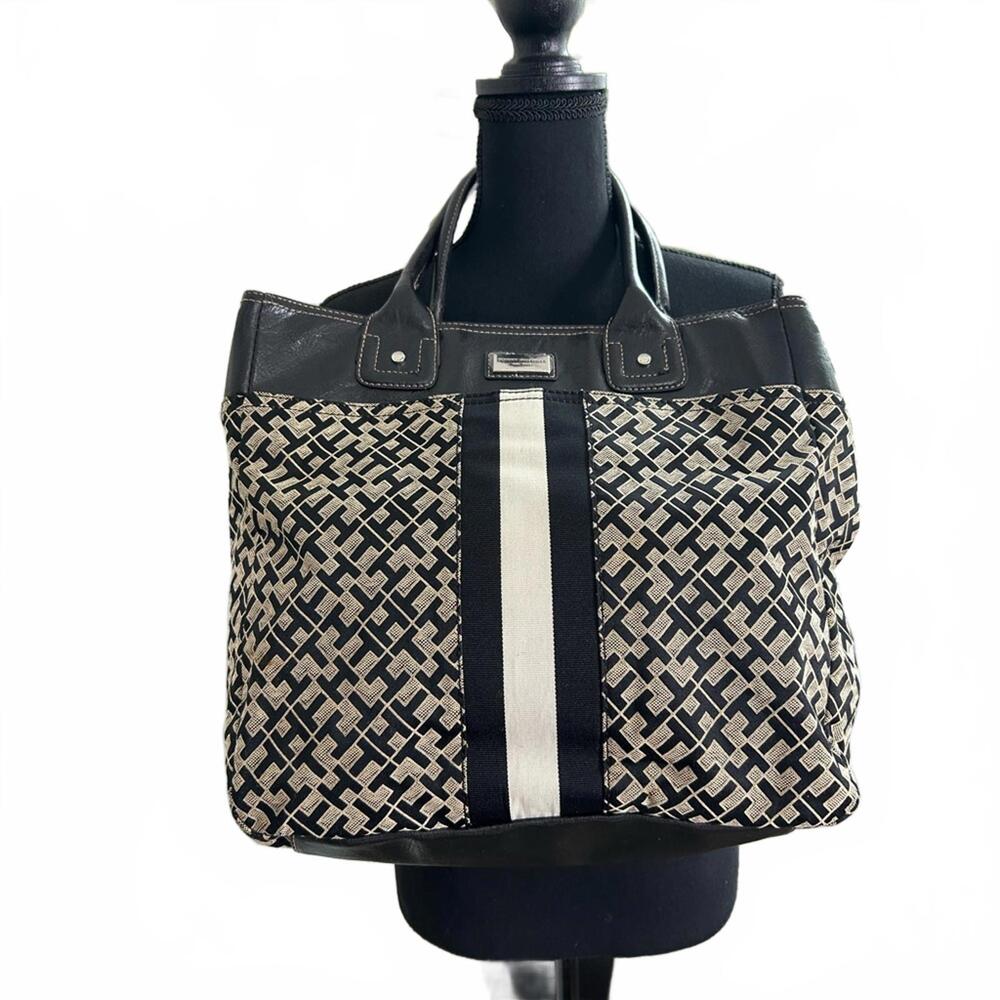 Tommy Hilfiger Black and Cream Geometric Tote Y2K